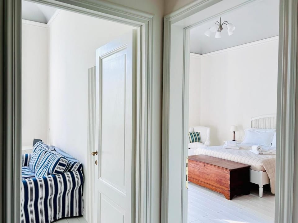 Living room, Bedroom