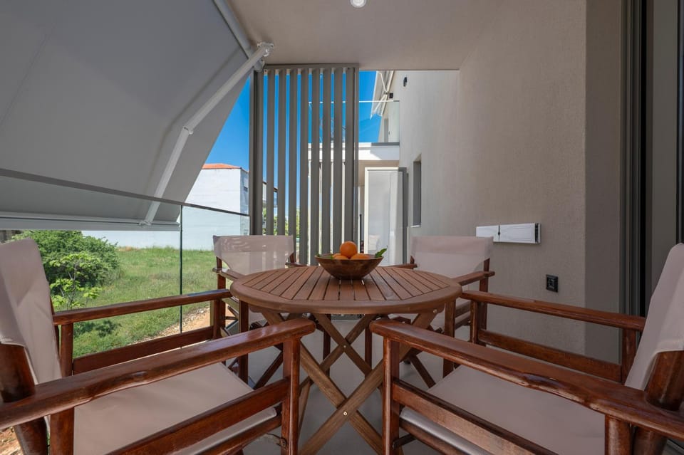 Danae Luxurious Residences- 4 min walk from beach Apartment in Halkidiki