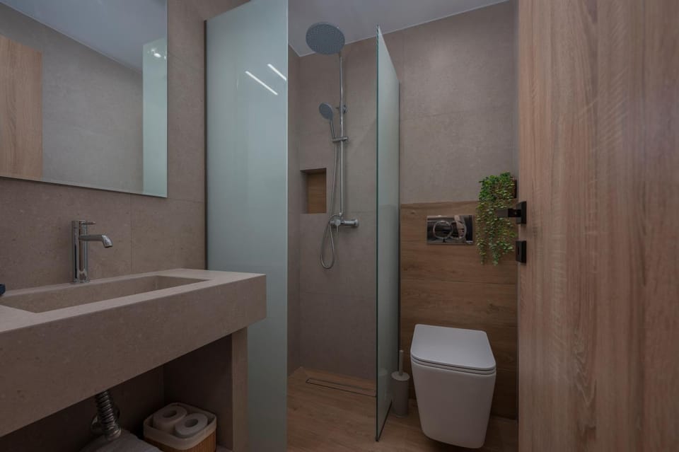 Danae Luxurious Residences- 4 min walk from beach Apartment in Halkidiki
