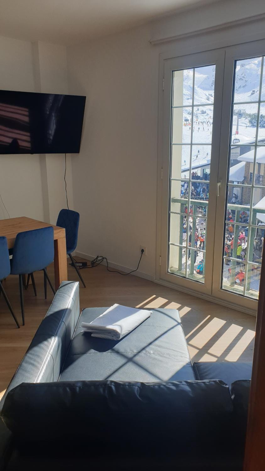 Solarium, Living room