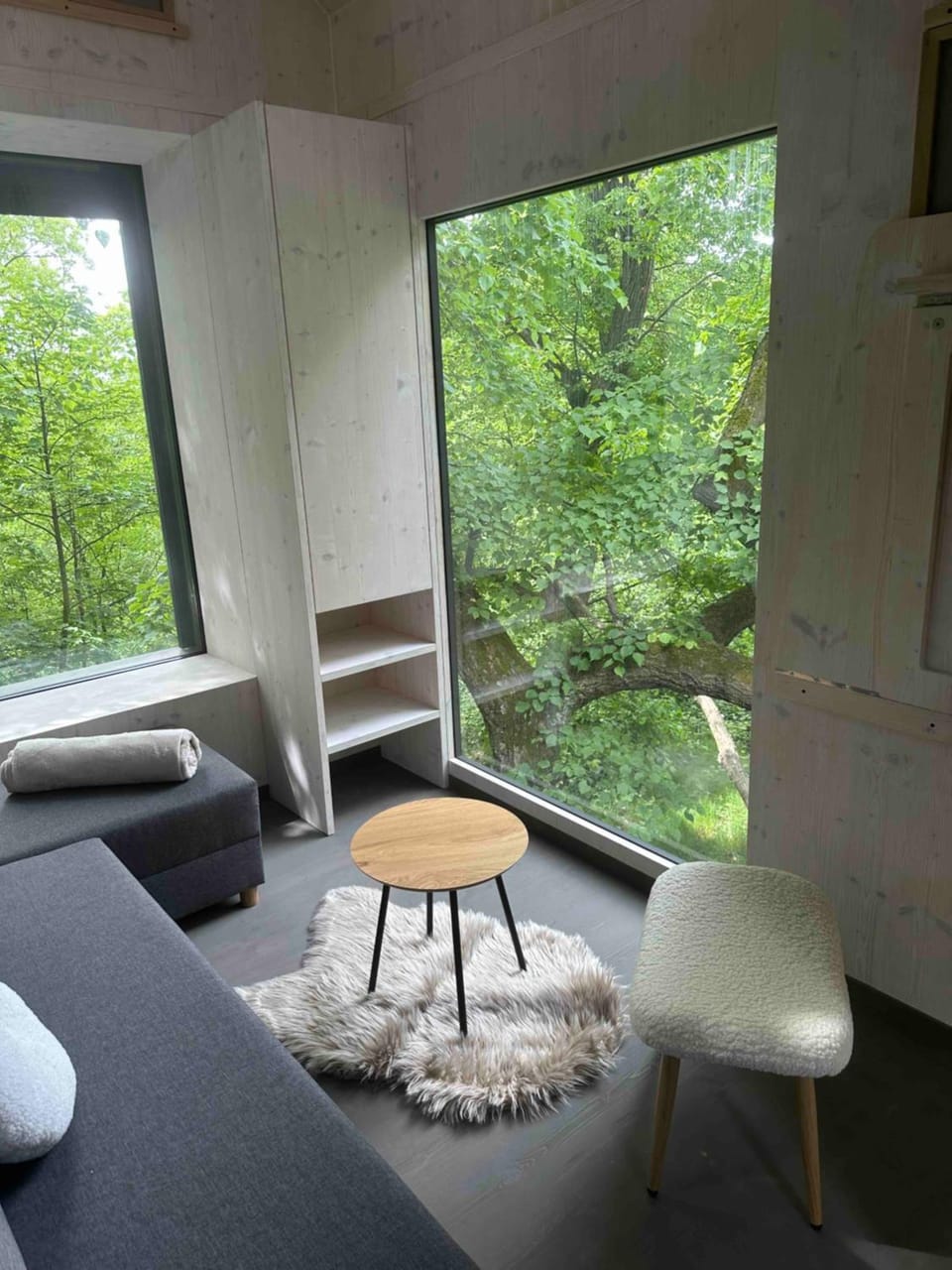 Posed v korunách stromů Luxury tent in Czechia