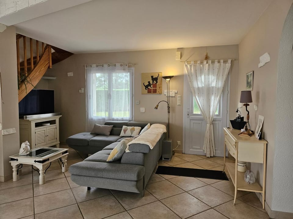 Les Renaudelles House in Pays de la Loire