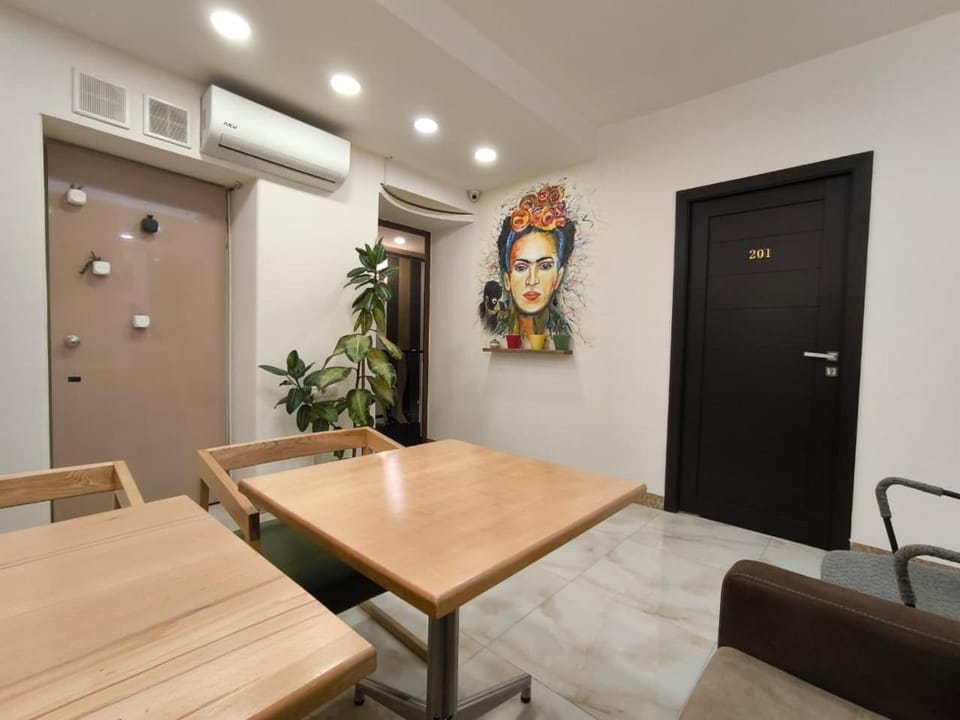 Amiryan 6 hotel by Skyline Hotel in Yerevan