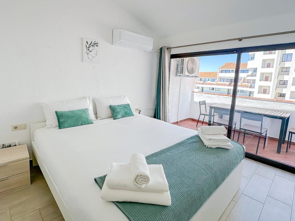 Balcony/Terrace, Photo of the whole room, Bedroom