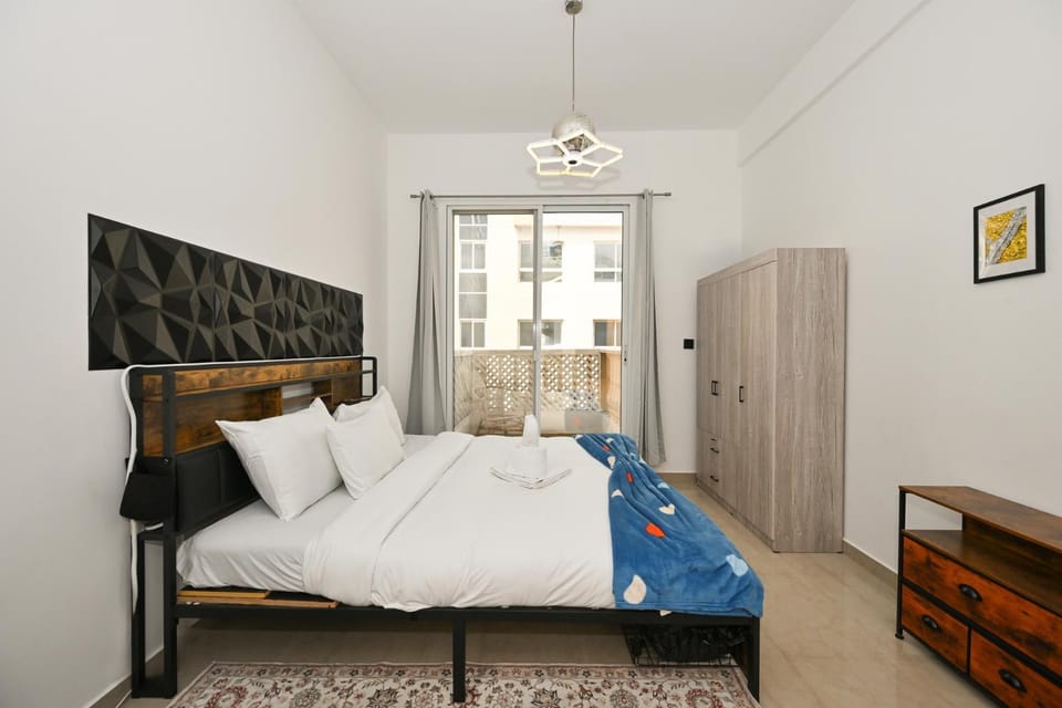 Stylish Studio in Hannover Square JVC Dubai Apartment in Dubai