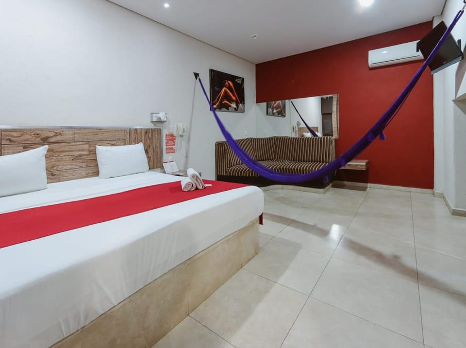 Bed, Bedroom, air conditioner
