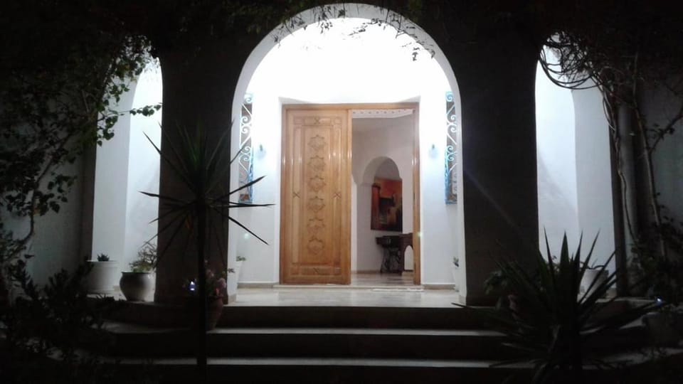Charming villa with a private pool Villa in Sousse Governorate, Tunisia