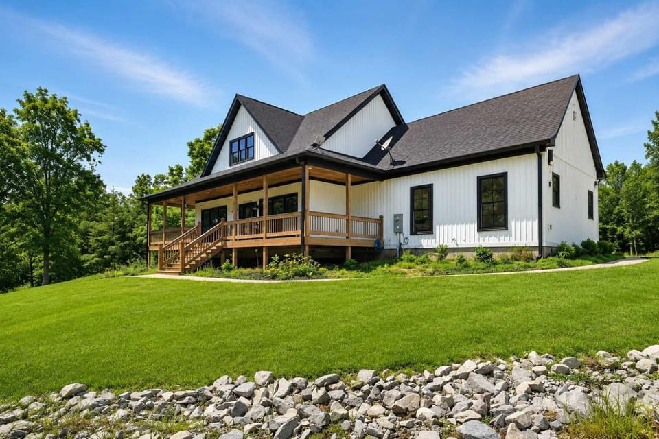 Countryside Retreat in Waddy Game Room + 4BR House in Indiana