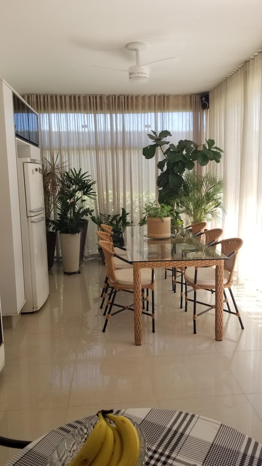 confortável suite no jardim Botânico House in Ribeirão Preto