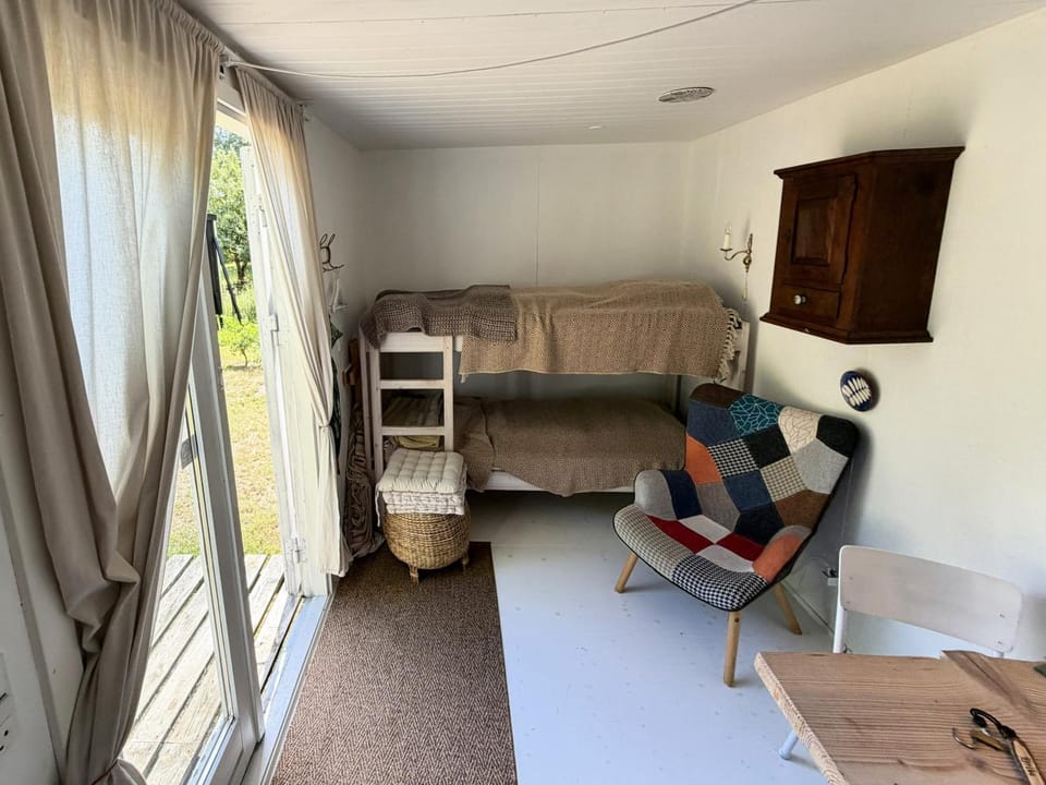 Living room, Photo of the whole room, bunk bed