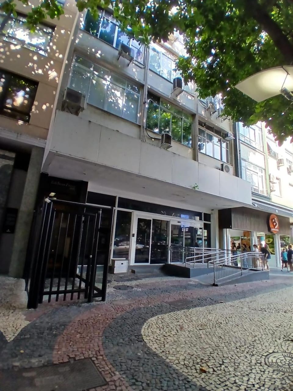 Property building, Facade/entrance