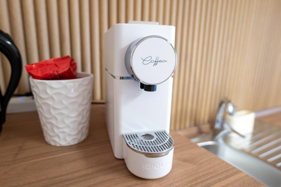 Coffee/tea facilities, Kitchen or kitchenette