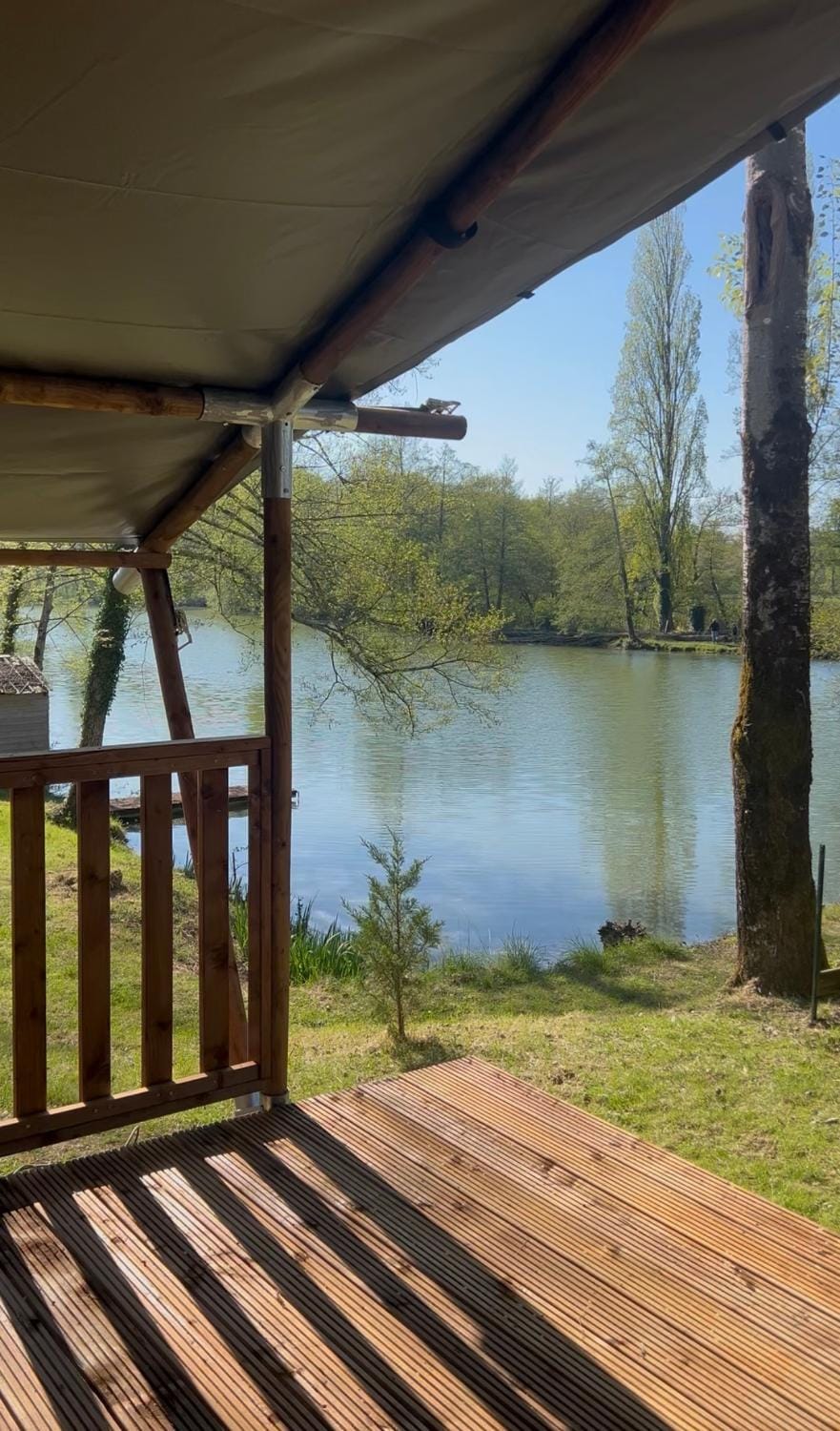 Spring, Day, Natural landscape, Lake view, River view