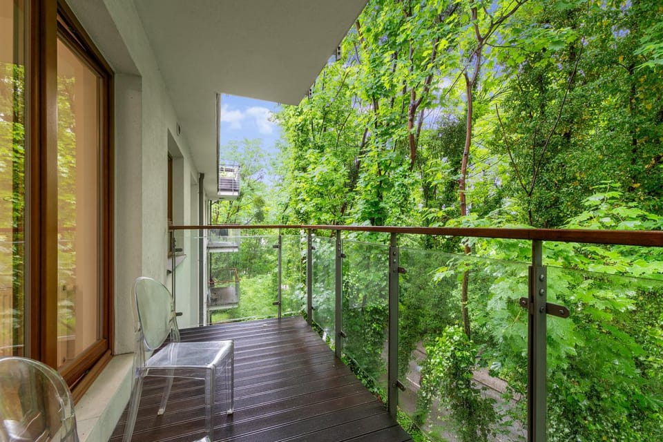 Day, Natural landscape, Garden, Balcony/Terrace