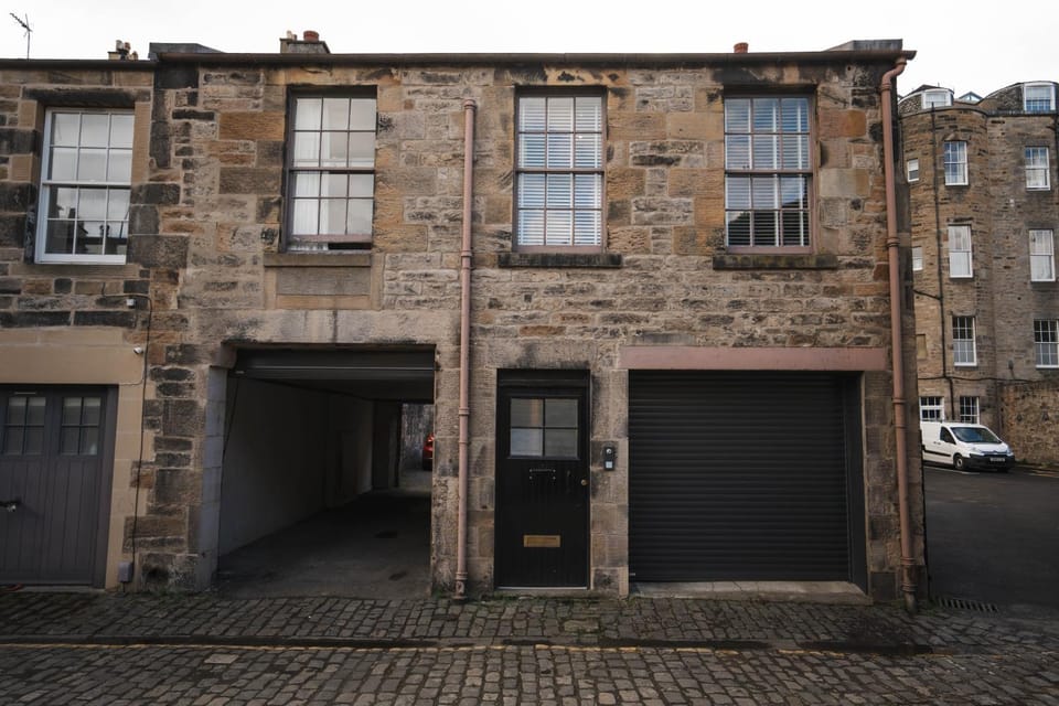 The Mews at Wemyss Apartment in Edinburgh
