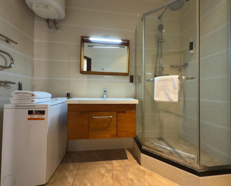 Shower, Bathroom