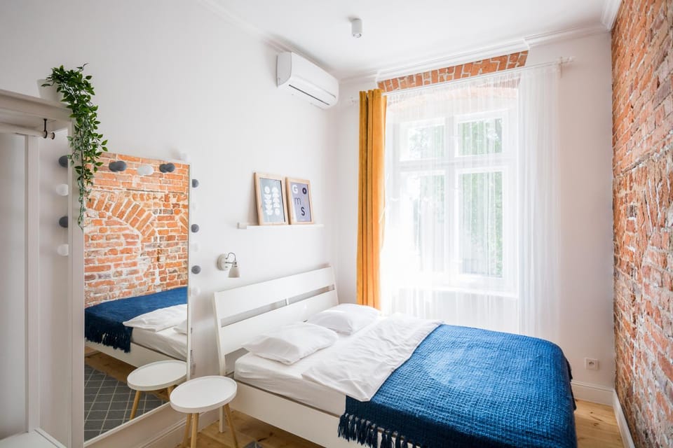 Bed, Photo of the whole room, Bedroom, air conditioner