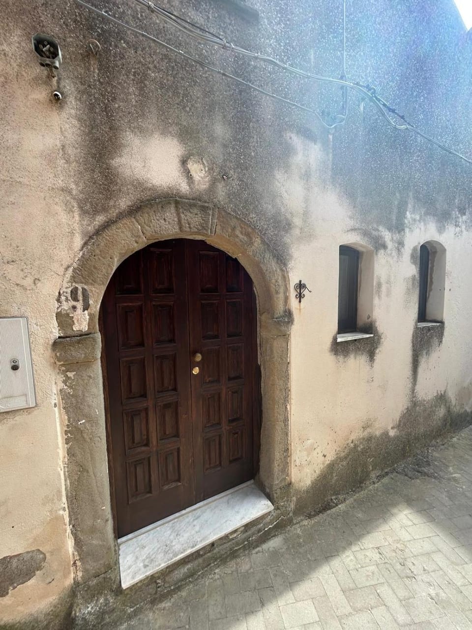 Property building, Facade/entrance