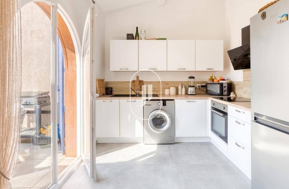 Duplex 3bed 5minute beach Apartment in Grimaud