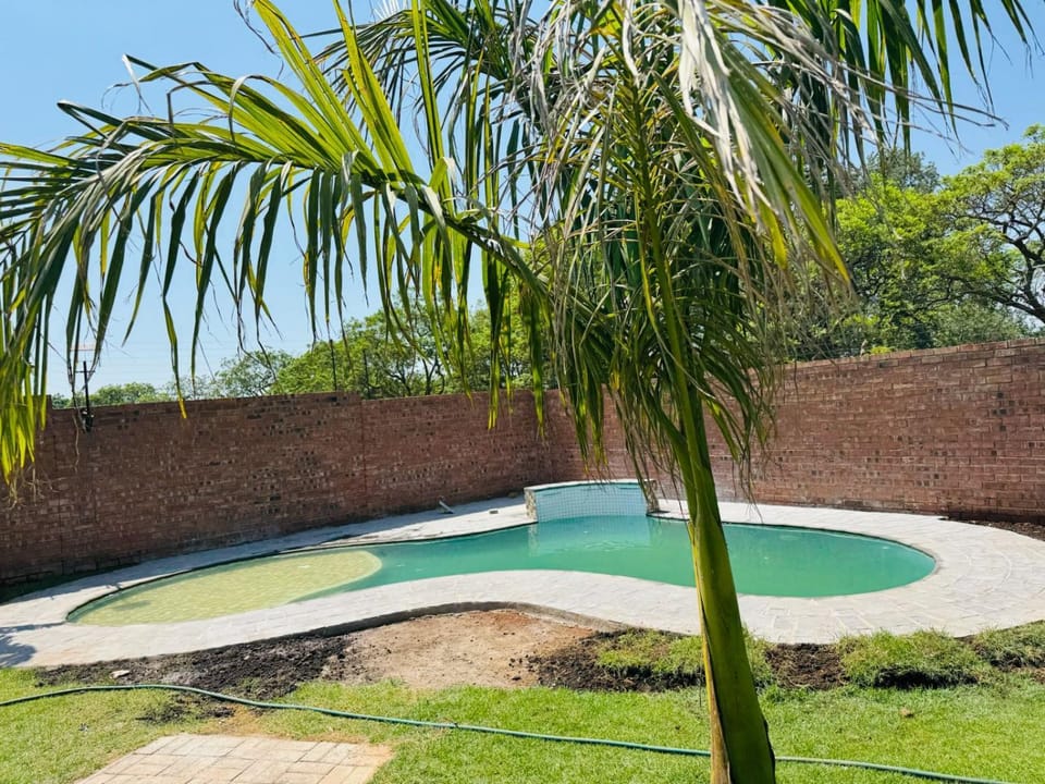 Kim Guesthouse Bed and Breakfast in Harare