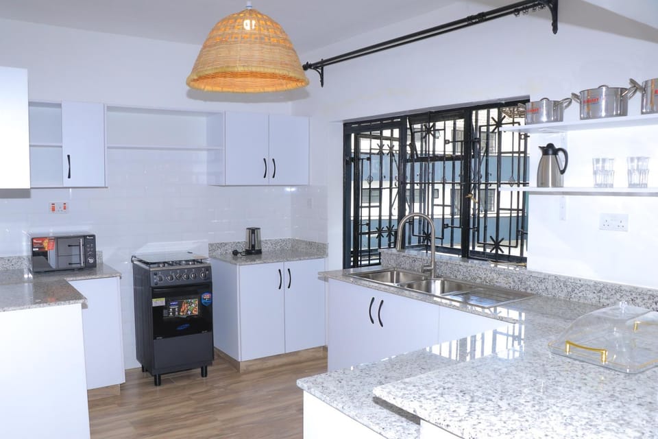 Kitchen or kitchenette, kitchen