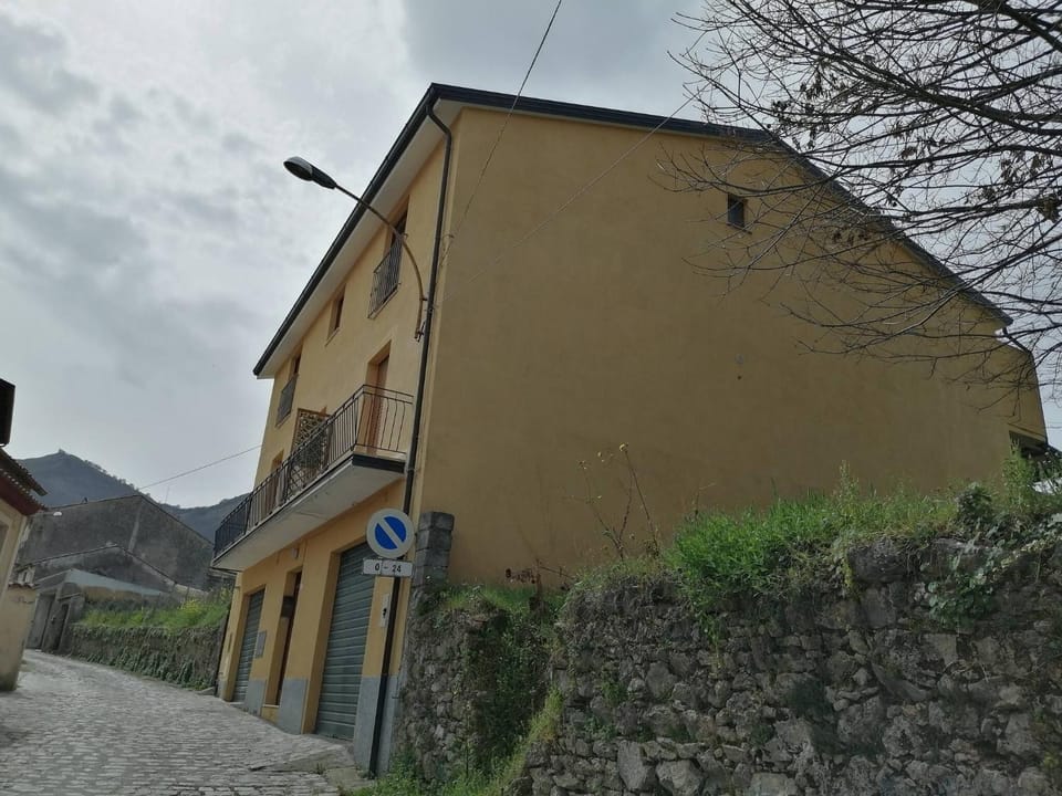 Neighbourhood, Other, Street view, Quiet street view
