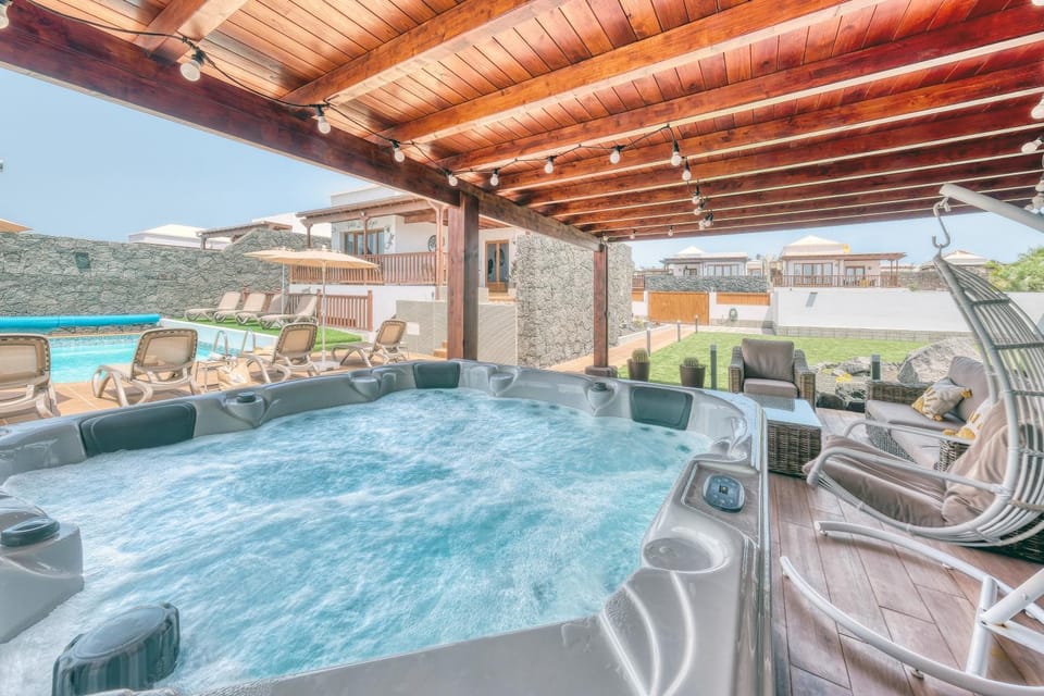 Hot Tub