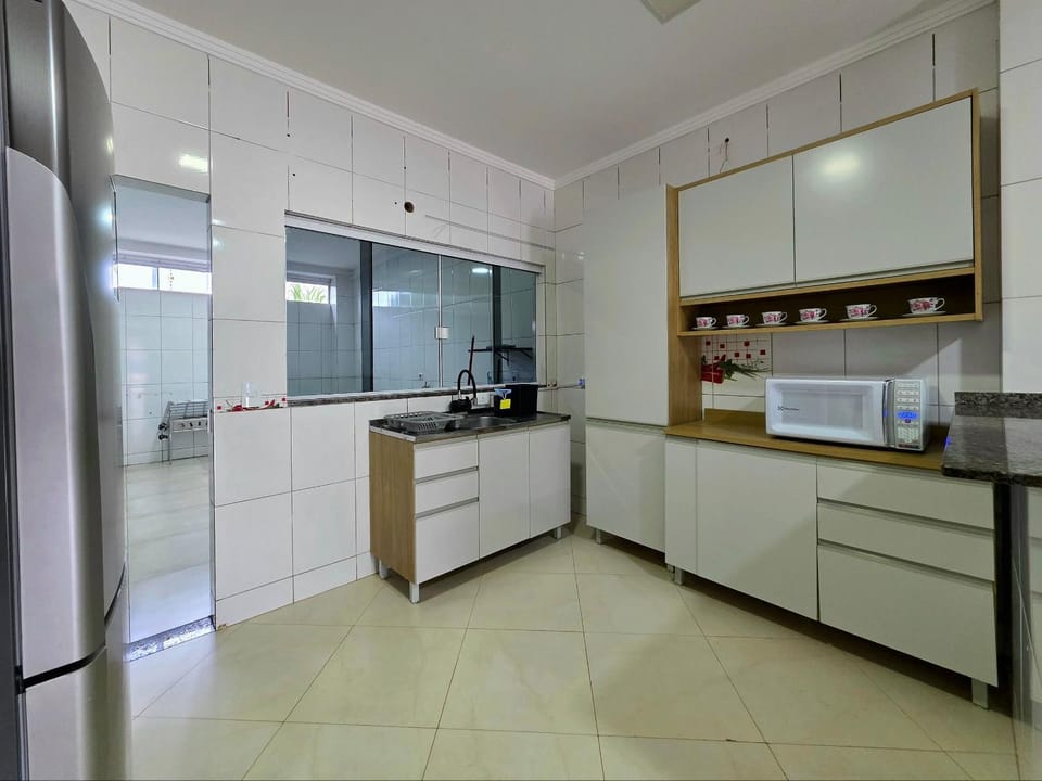Casa nova prox da Itaipu e Paraguai 3 Quartos House in Foz do Iguaçu