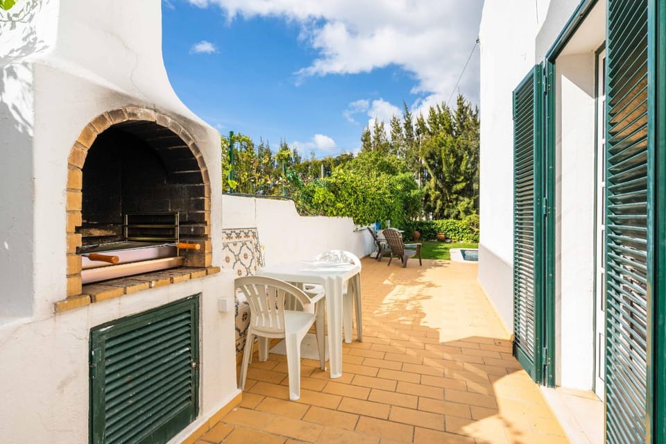 Patio, Day, View (from property/room), Balcony/Terrace, Dining area