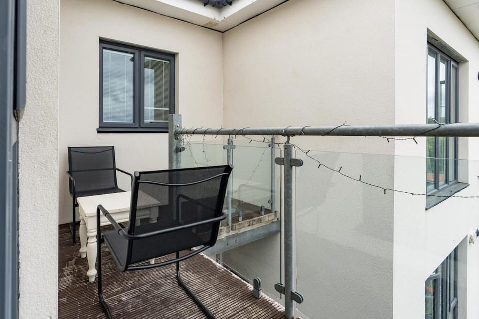 Stylish 2-Bed flat Free parking Great Location Apartment in Southampton