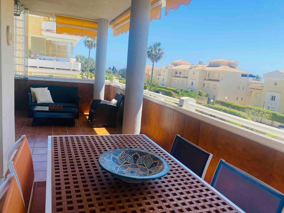 Luxury apartament in Cabopino golf and beach Apartment in Marbella