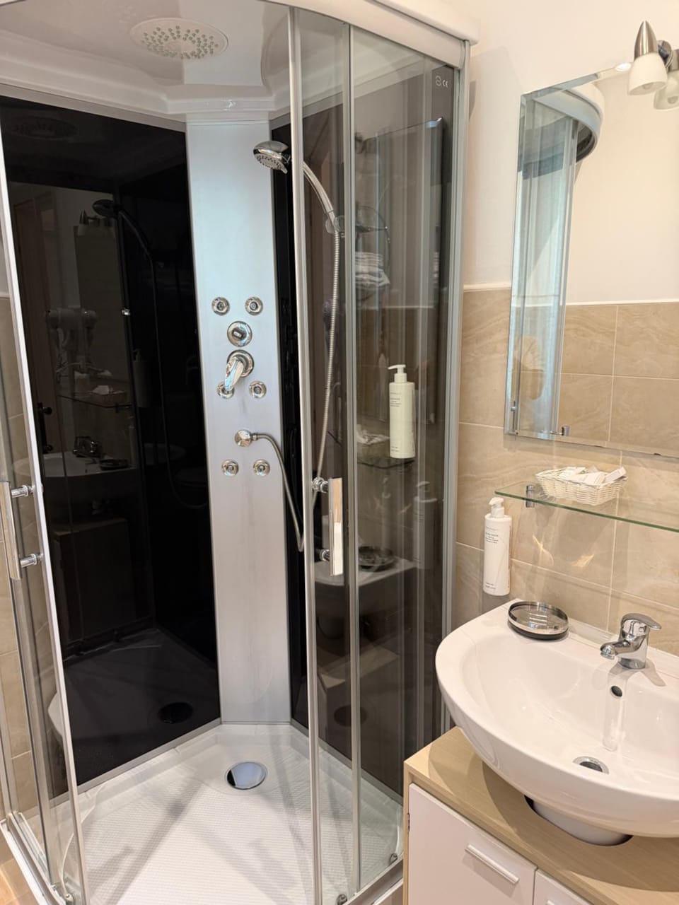 Appartamenti Camere Schaefer Apartment in Tarvisio