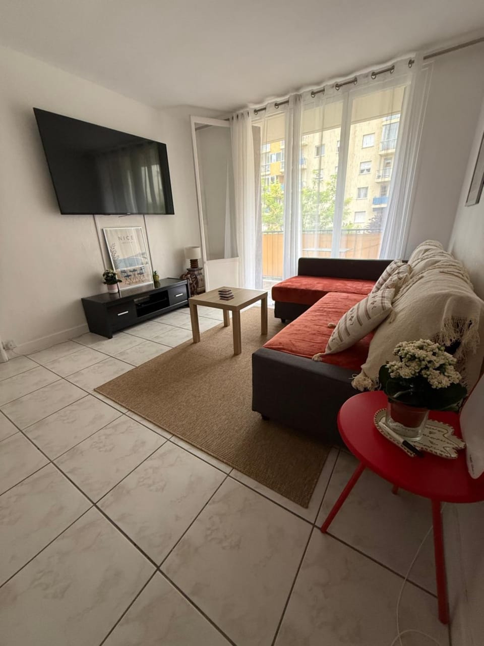 Cosy apartment in Nice with Balcony Parking Apartment in Nice