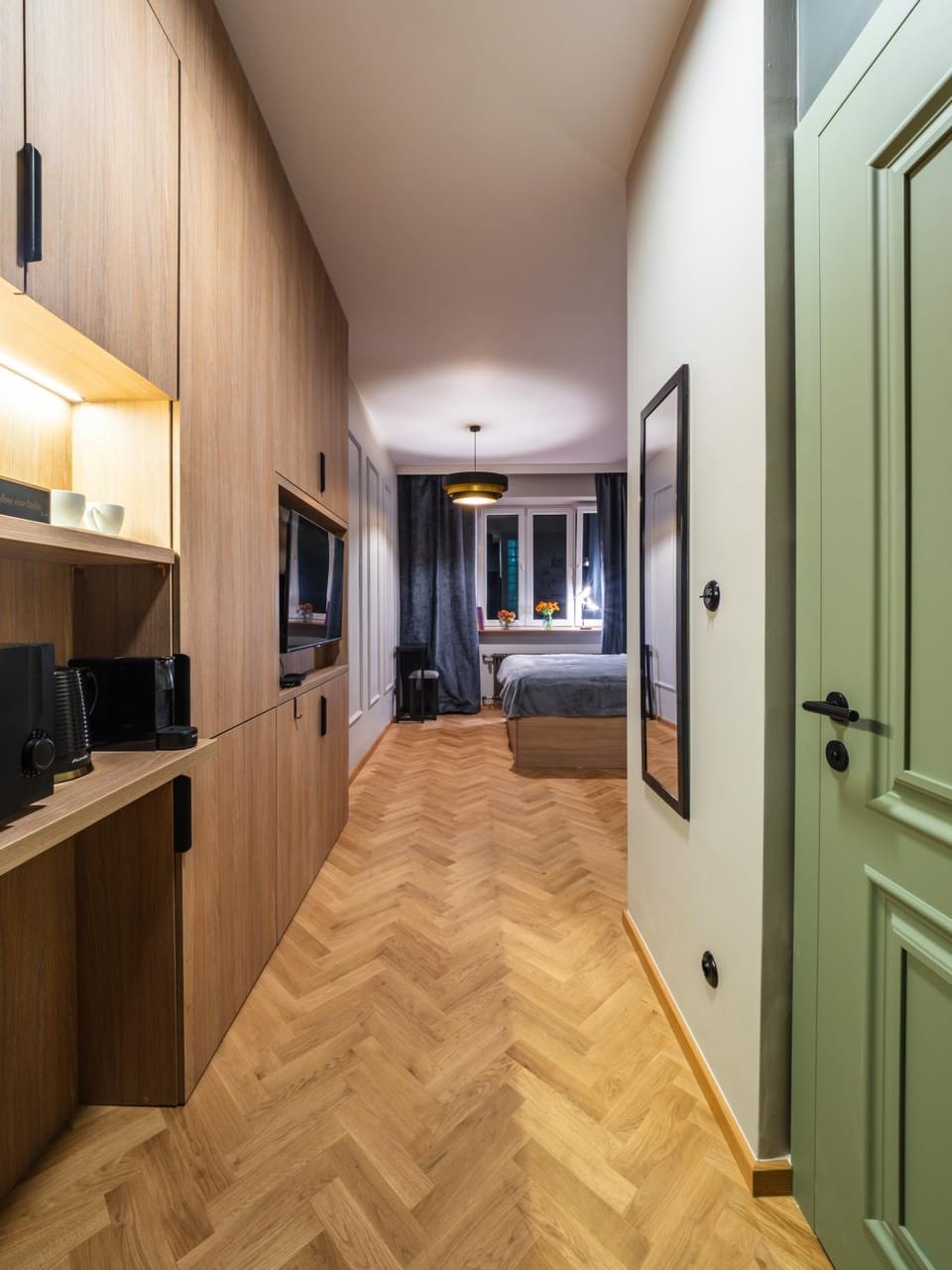 Kitchen or kitchenette