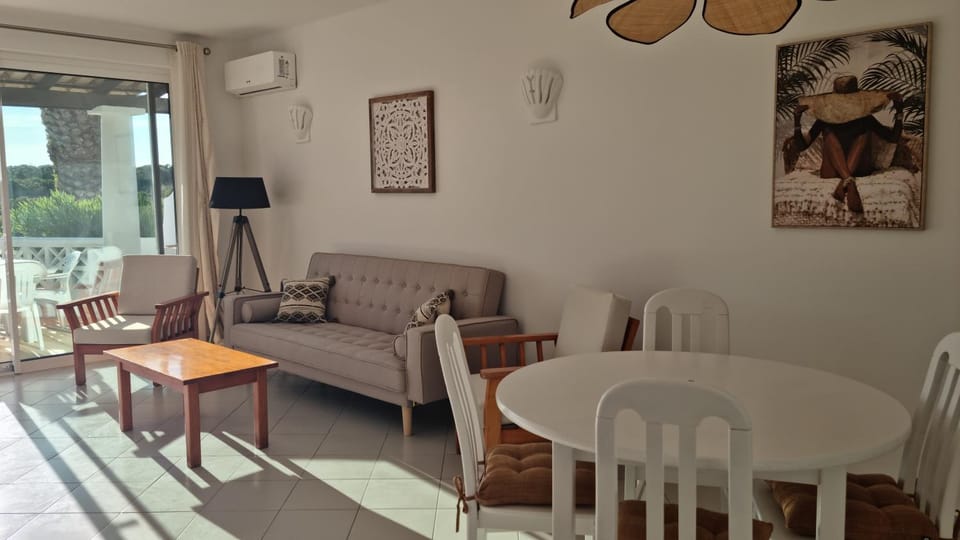 Gaivota Nest - Garden View Apartment in Ferragudo