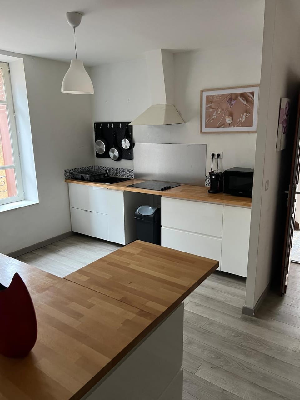 Kitchen or kitchenette, oven, pet friendly, stove, toaster