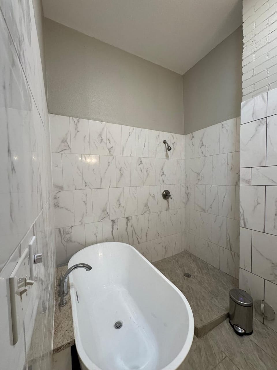 Bathroom, Bath