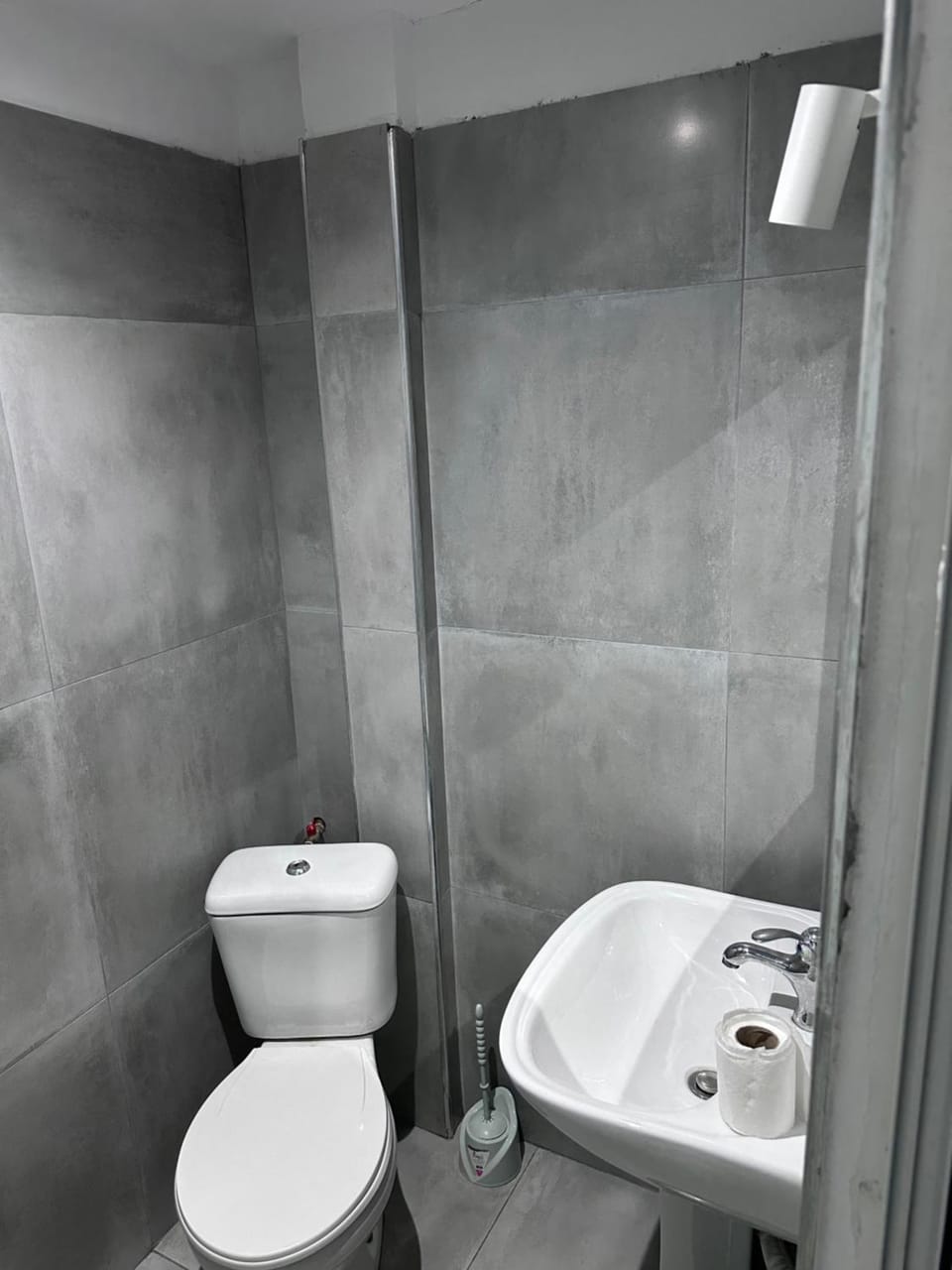 Shpia e Mikut Guesthouse Bed and Breakfast in Montenegro