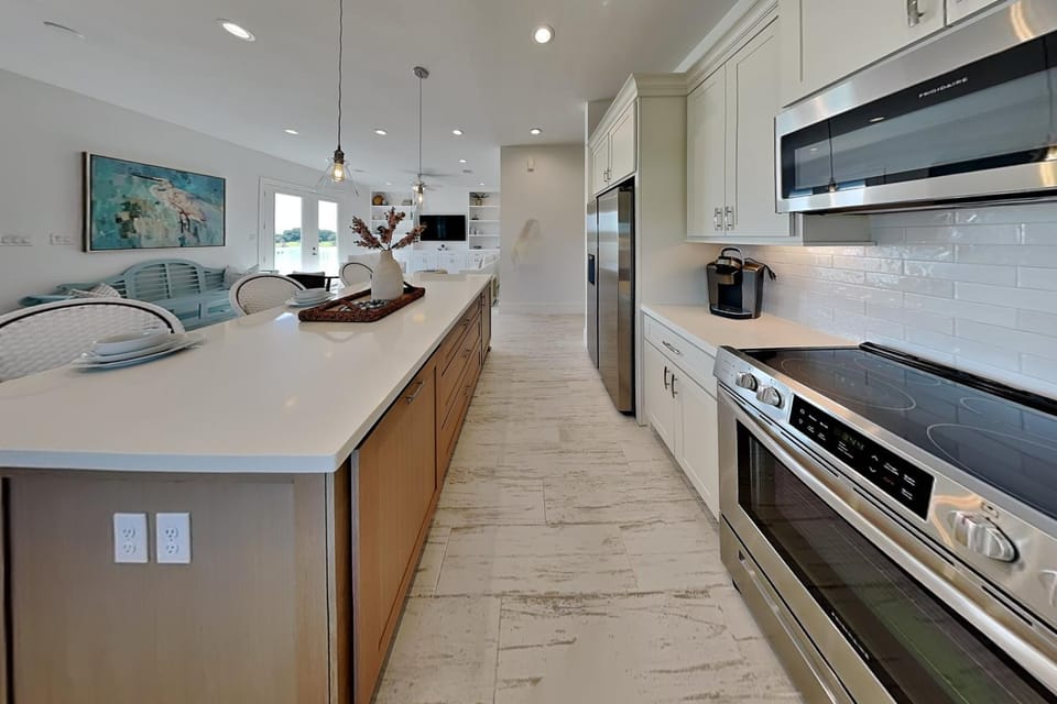 Kitchen or kitchenette, Seating area, furniture, oven, stove, kitchen