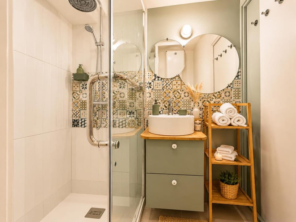 Shower, Bathroom, towels, towels