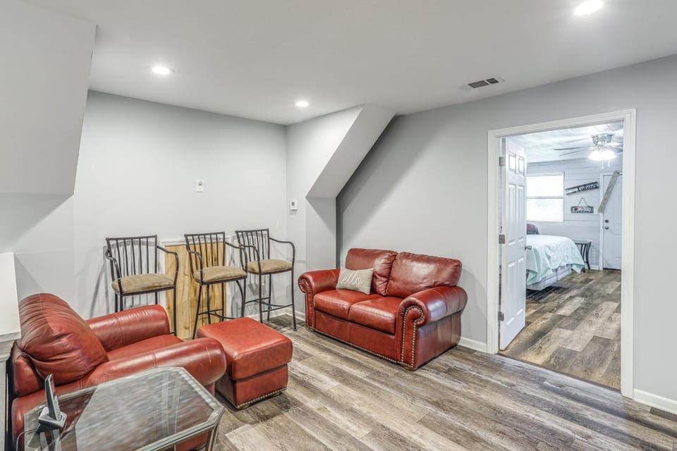 Woodsy + Peaceful! Family-Friendly Getaway in Iuka House in Pickwick Lake