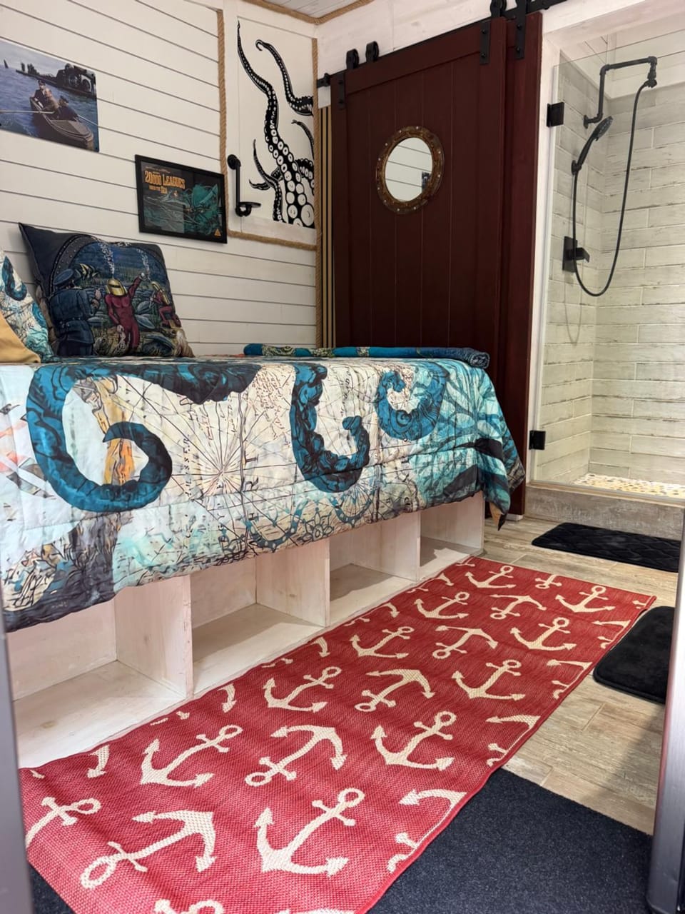 Camp Squid Off The Grid Vacation rental in Michigan