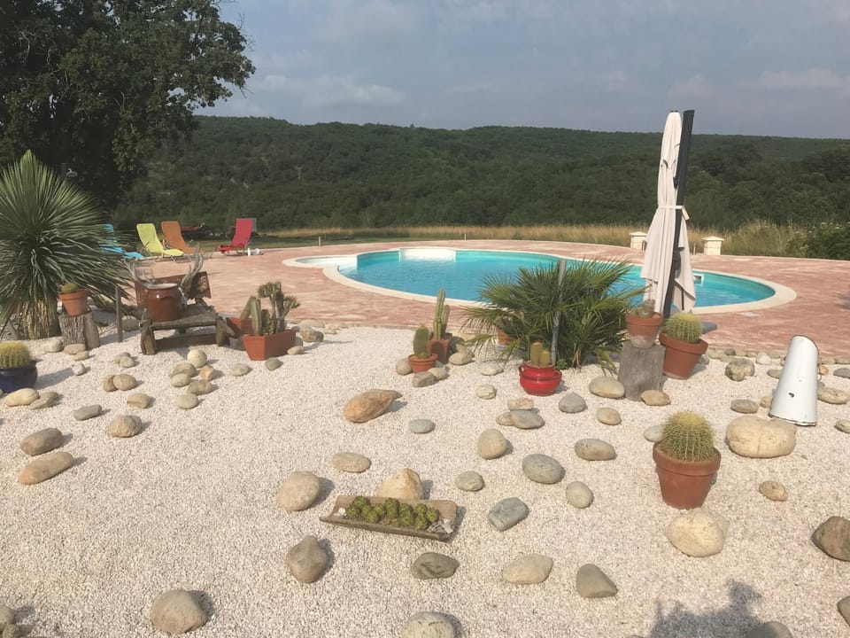 Patio, Summer, Balcony/Terrace, On site, Pool view, Swimming pool