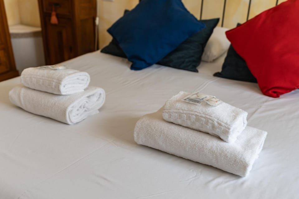 Green Square Apartment 14 Min from Santa Croce with Hydromassage Tub Apartment in Florence