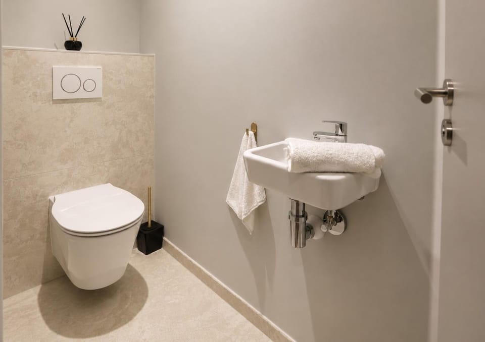 Bathroom, Living room
