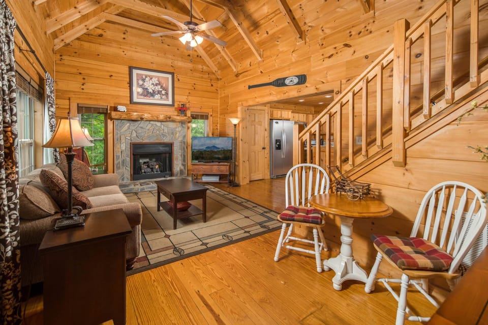 Cabin Dreams Cabin in Beech Mountain