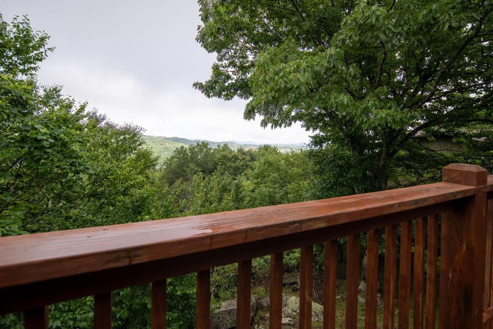 Cabin Dreams Cabin in Beech Mountain