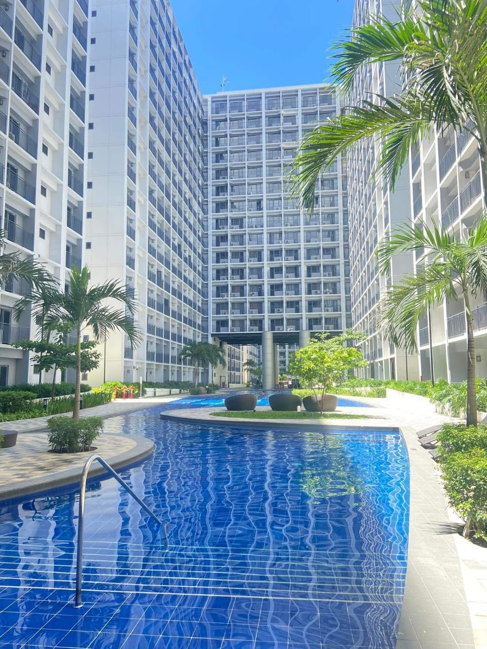 Garden, Swimming pool