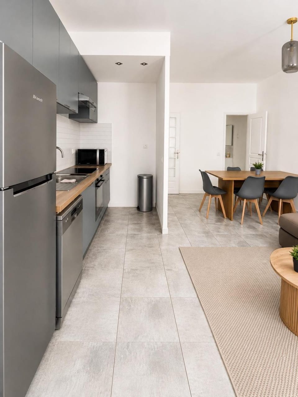 Kitchen or kitchenette, Dining area, dishwasher, oven, stove