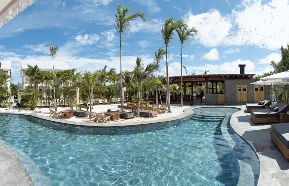 Villa Amani and Mistico Beach Club and Boat Shuttle Villa in Corozal District